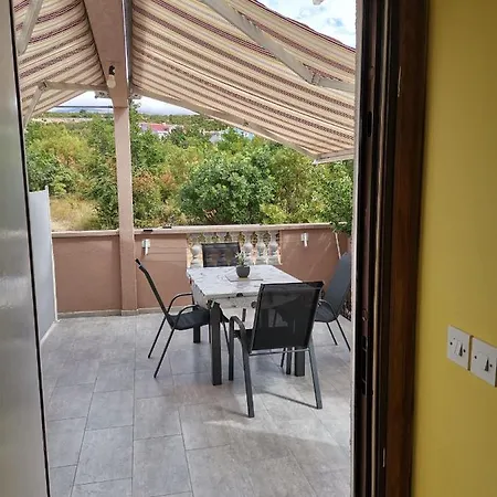 Apartman Robi Maslenica