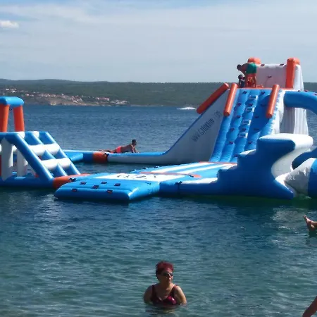 Robi Apartman Maslenica