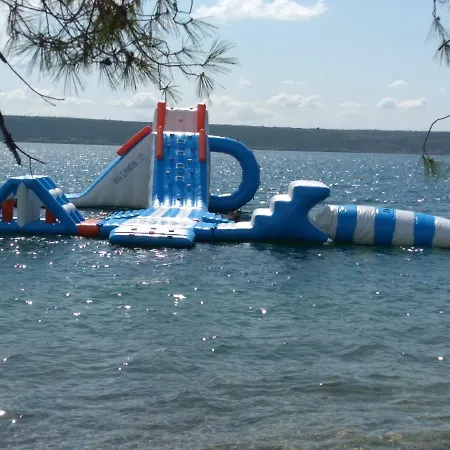 Apartman Robi *