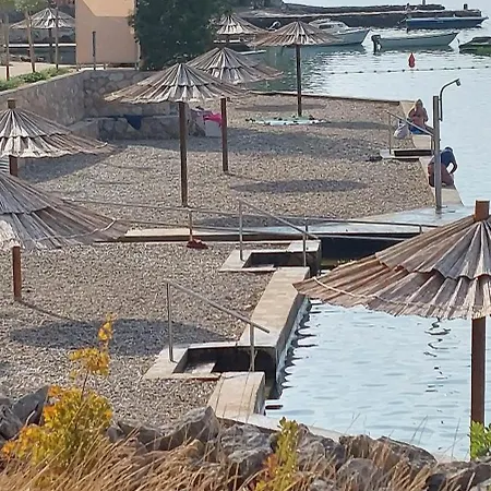 Robi Apartment Maslenica