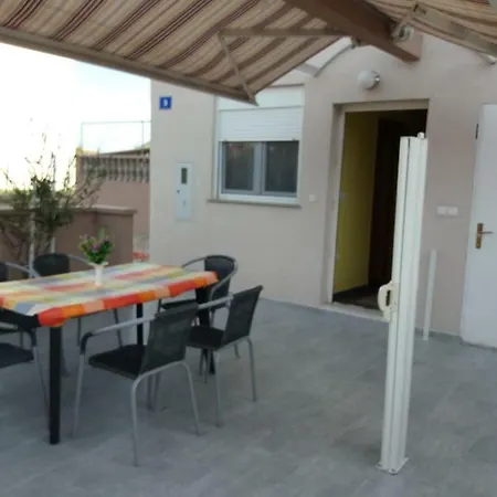 Apartment Robi